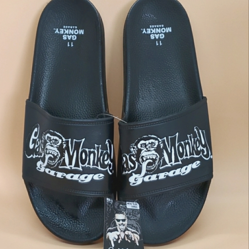 NWT Men's Gas Monkey Slides